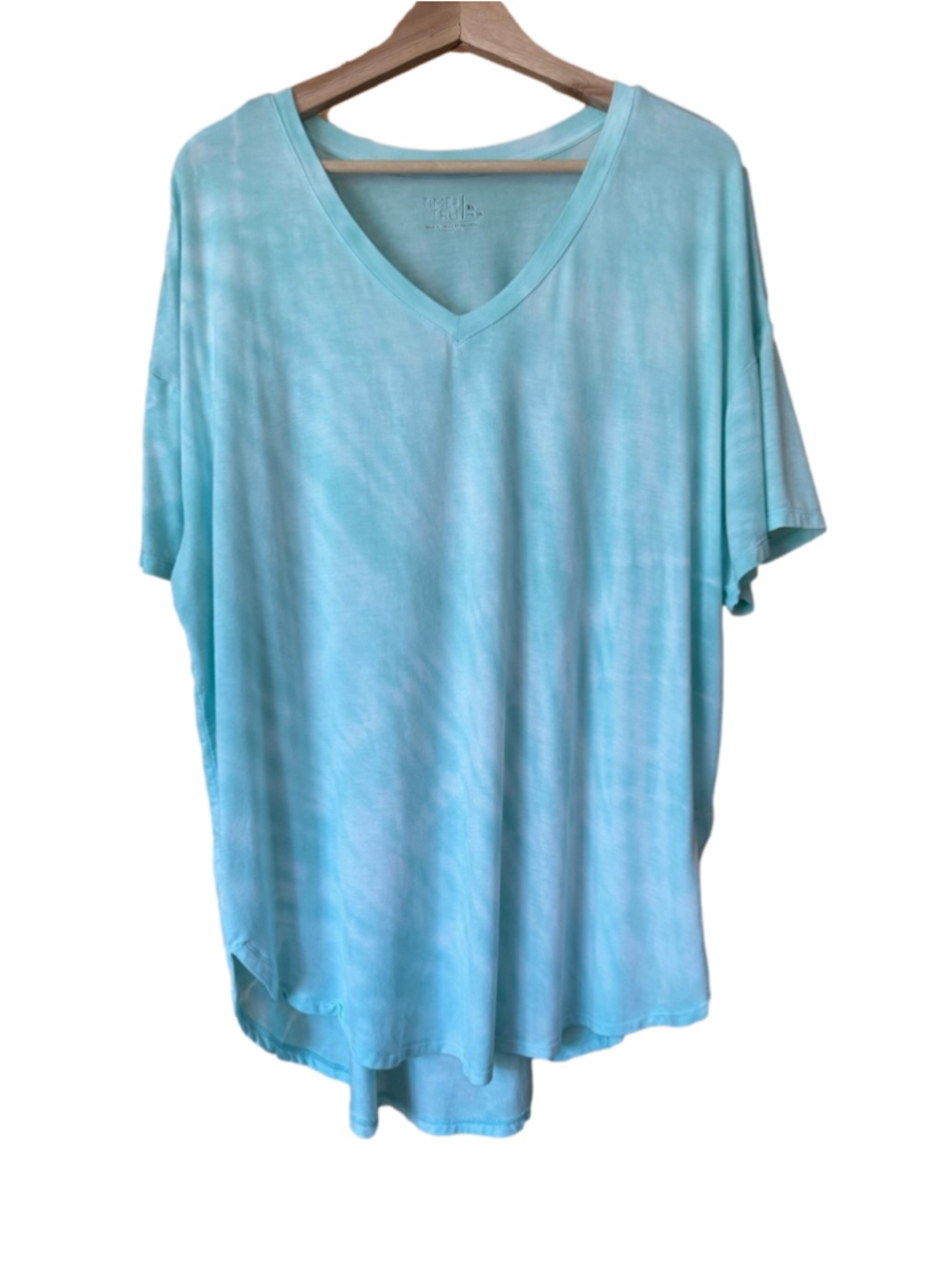 Time & Tru Relaxed V-Neck Women’s Top in Light Aqua size XL (16-18)